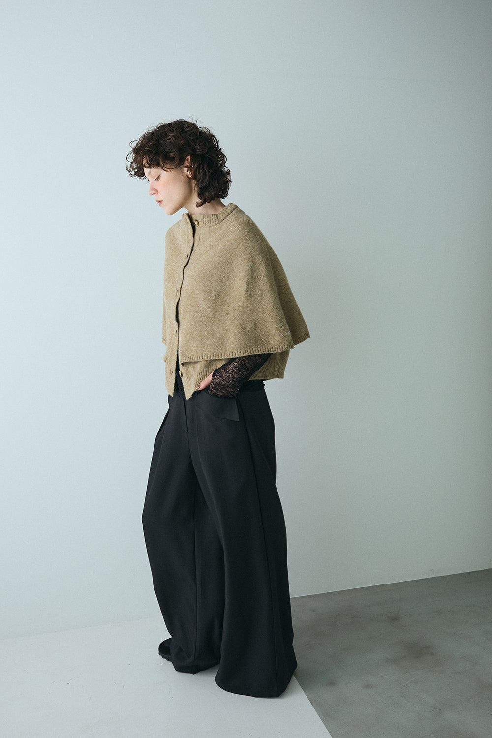 【予約：1月下旬〜2月上旬】Knit Cape Cardigan／60251109043