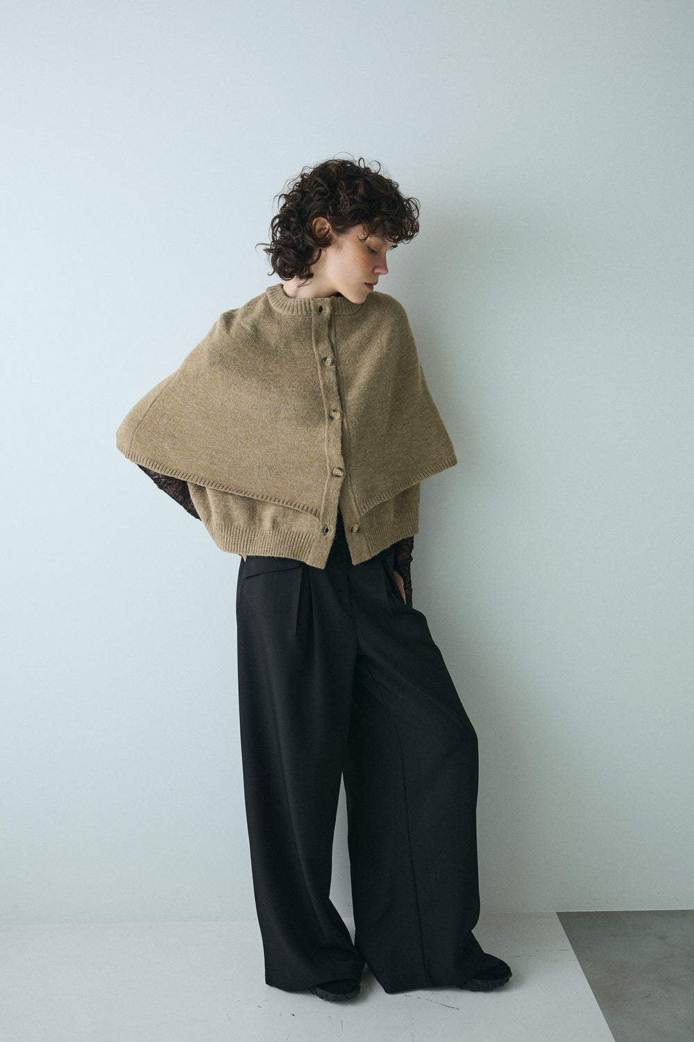 【予約：1月下旬〜2月上旬】Knit Cape Cardigan／60251109043