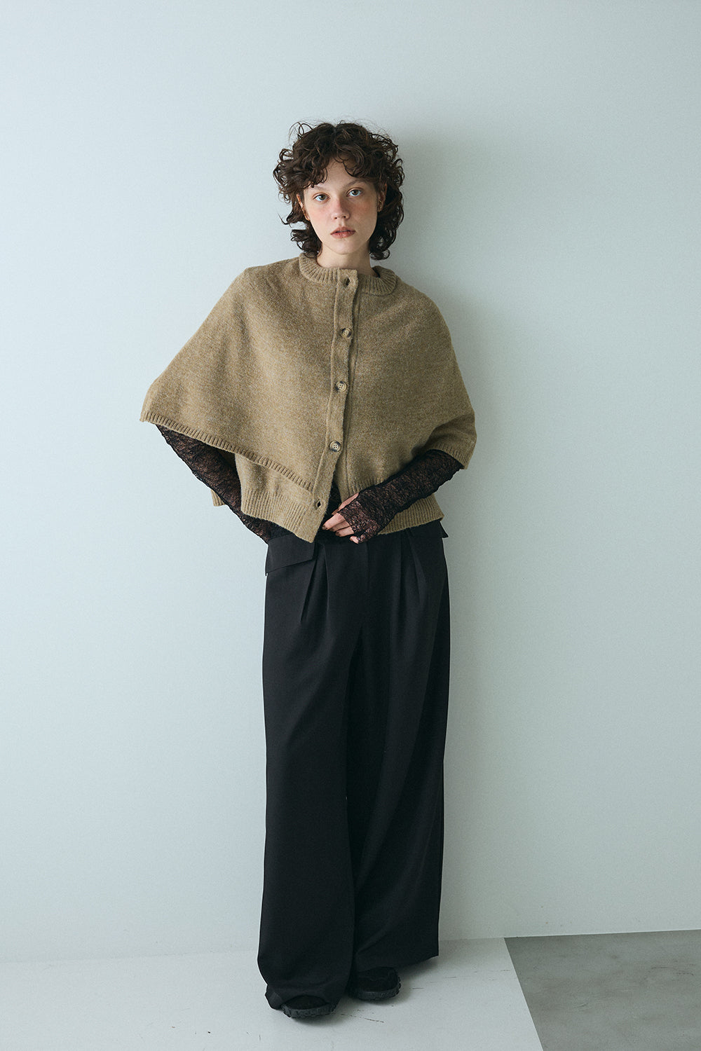 【予約：1月下旬〜2月上旬】Knit Cape Cardigan／60251109043