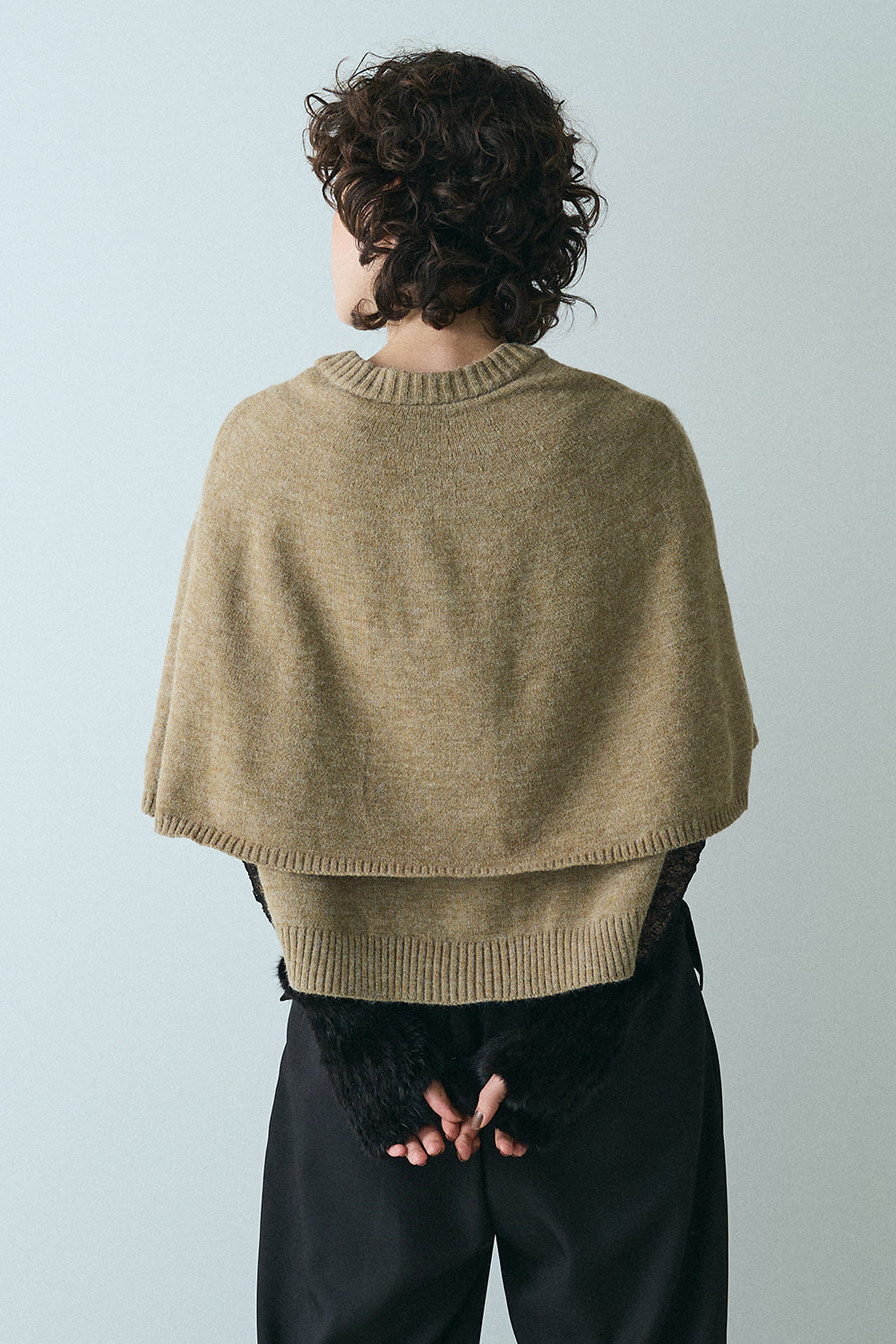 【予約：1月下旬〜2月上旬】Knit Cape Cardigan／60251109043