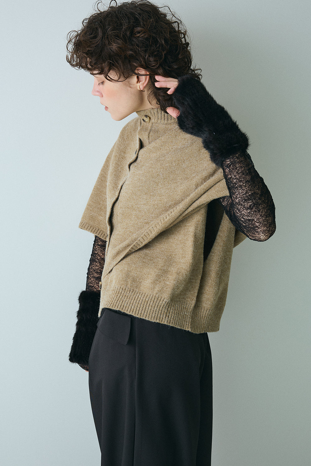 【予約：1月下旬〜2月上旬】Knit Cape Cardigan／60251109043